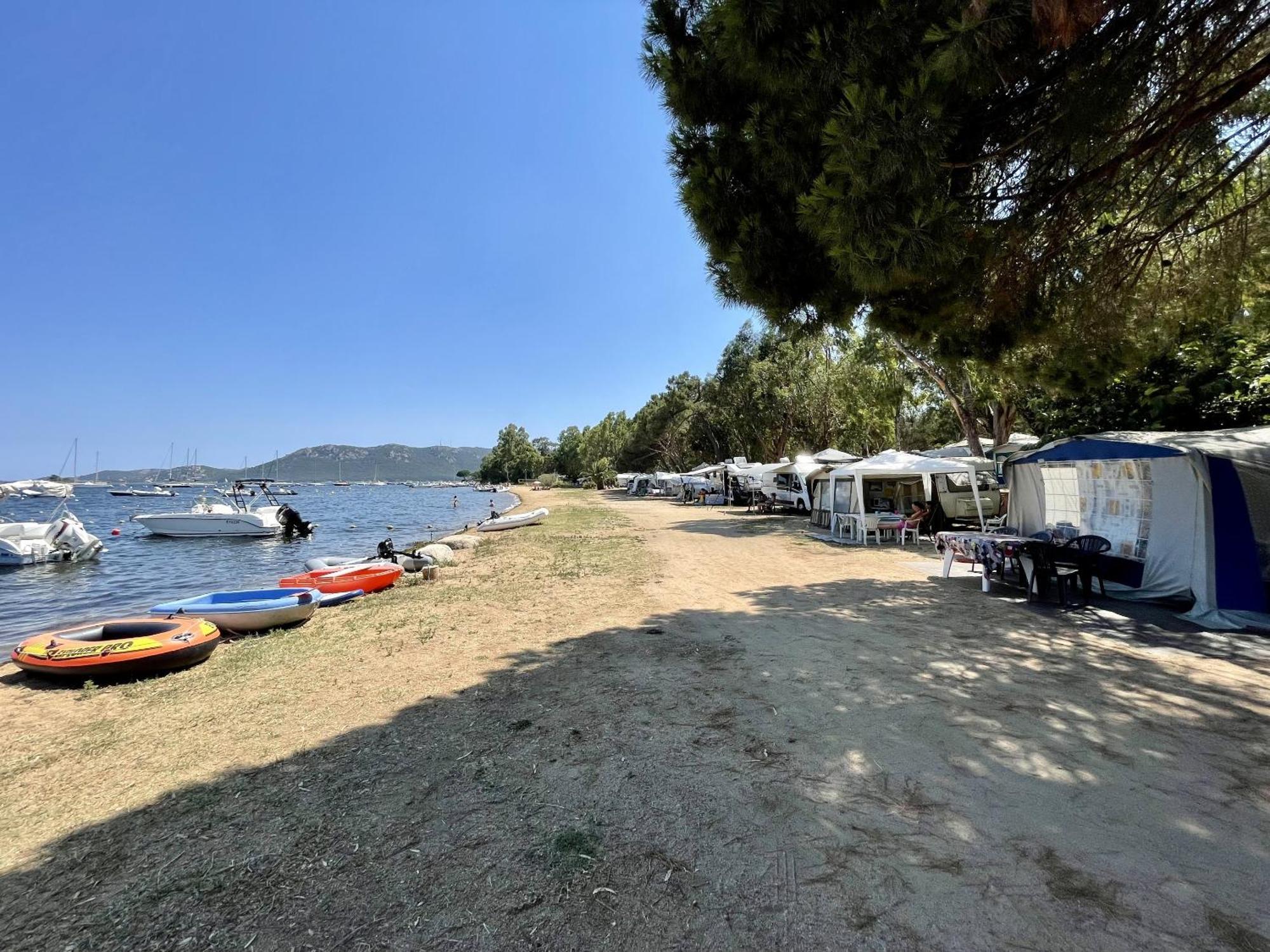 Вилла Camping La Baie Des Voiles Порто-Веккьо Экстерьер фото